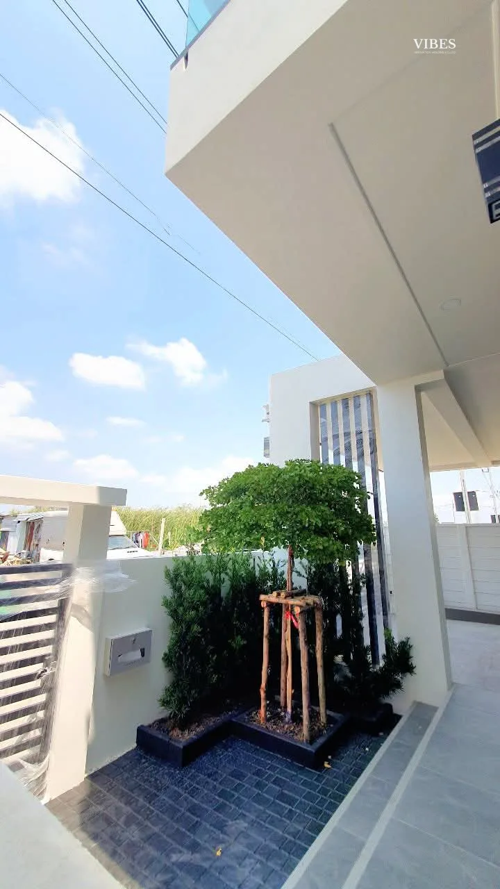 บ้านใหม่พร้อมอยู่ โครงการ Tanaphol Property ใกล้เมกาบางนา (รับจดทะเบียนบริษัท) - 5