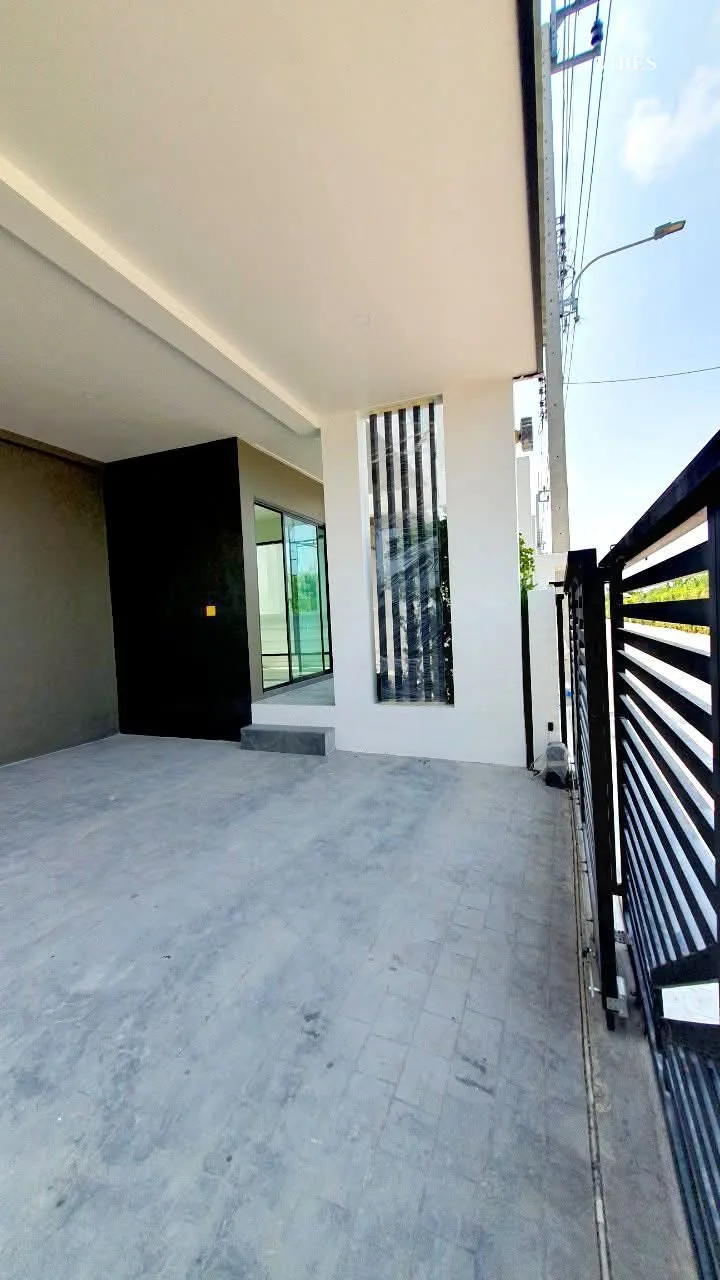 บ้านใหม่พร้อมอยู่ โครงการ Tanaphol Property ใกล้เมกาบางนา (รับจดทะเบียนบริษัท) - 9