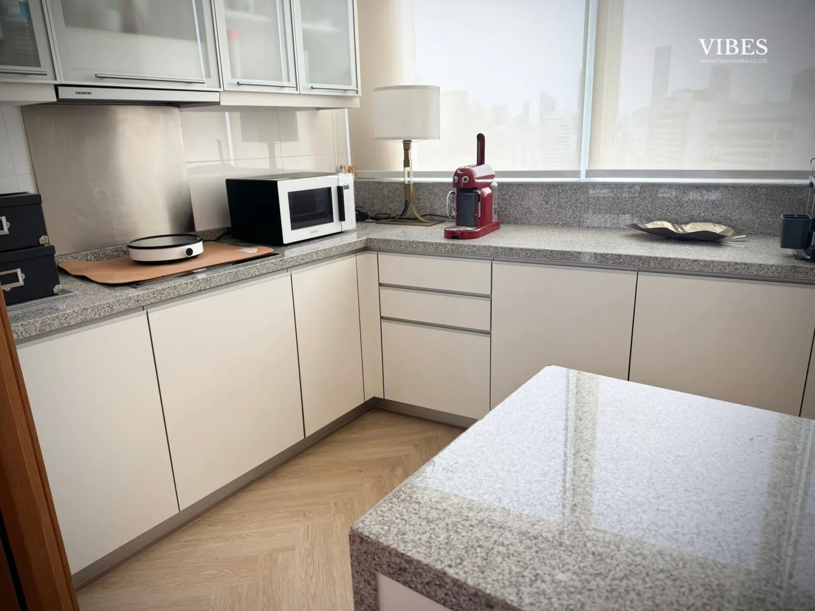 Millennium Residence สุขุมวิท 20 - 3 ห้องนอน วิว QSNCC - 10