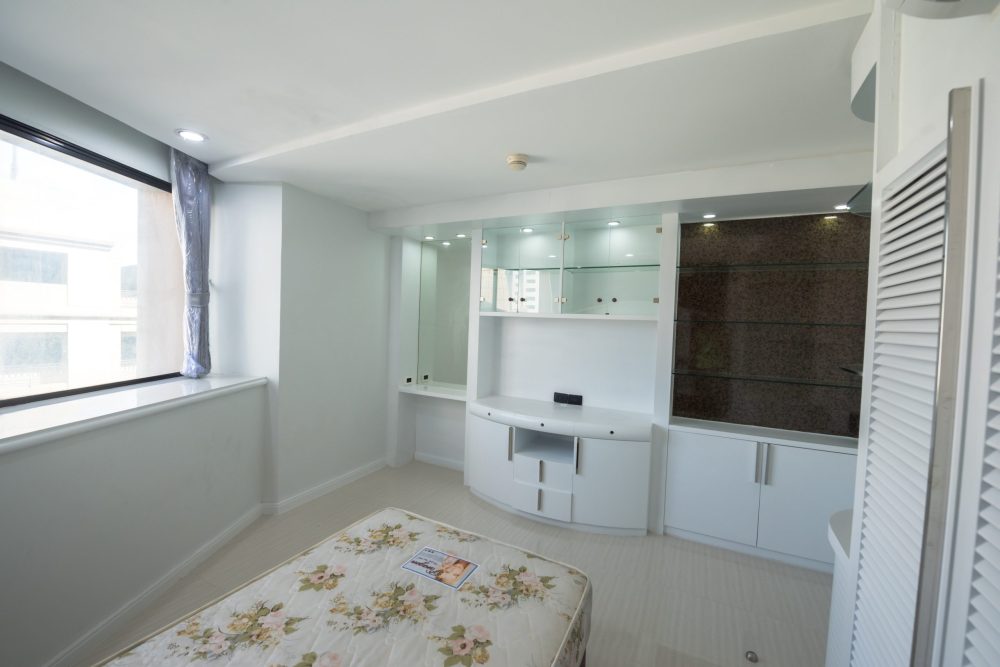 3rd Bedroom 4